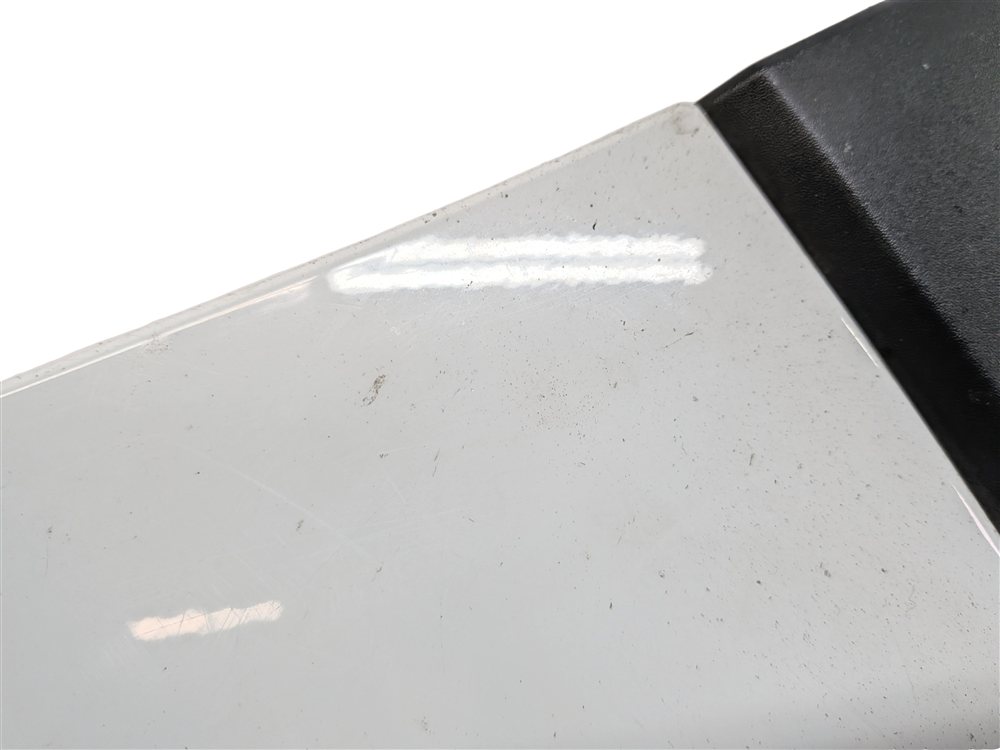 Thumbnail 8: 2016 RANGE ROVER (L405) FRONT RIGHT PASSENGER LOWER FENDER TRIM MOULDING (White)