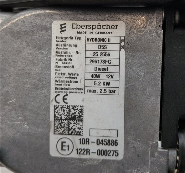 Thumbnail 9: 2016 RANGE ROVER (L405) 3.0L DIESEL (306DT) COOLANT PREHEATER ASSEMBLY