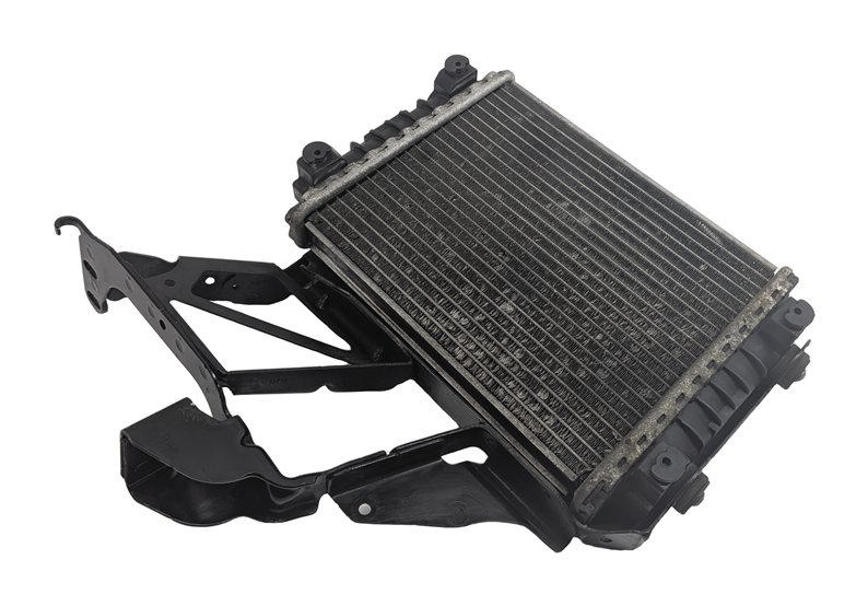2010-2018 AUDI A6 A7 A8 S5 S7 SQ5 S8 LEFT DRIVER AUX AUXILIARY RADIATOR COOLER