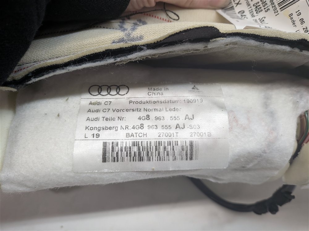 Thumbnail 11: 12-18 AUDI A7 S7 RS7 (C7 4G8) FRONT RIGHT PASSENGER LOWER SEAT CUSHION (Black)