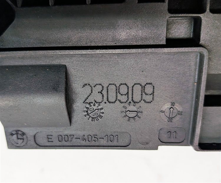 Thumbnail 10: 2010 BMW X6 (E71) EMERGENCY ELECTRONIC PARK PARKING BRAKE ACTUATOR w/CABLE