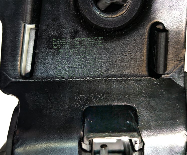Thumbnail 10: 2010 BMW X6 (E71) REAR LEFT & RIGHT FOLDING SEAT LOCK LATCH RELEASE HANDLE SET/2