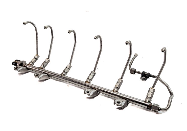2010 BMW X6 (E71) 3.0L (N54) ENGINE FUEL INJECTOR RAIL w/ FUEL LINES