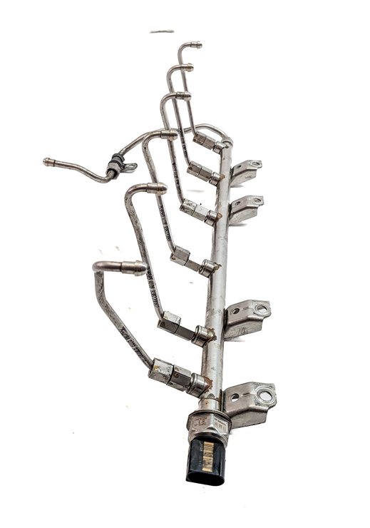Thumbnail 3: 2010 BMW X6 (E71) 3.0L (N54) ENGINE FUEL INJECTOR RAIL w/ FUEL LINES
