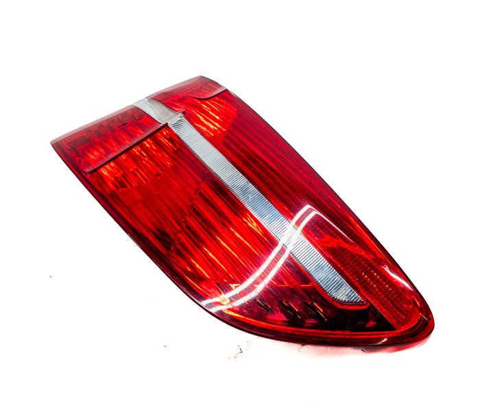 08-12 BMW X6 X6M (E71 E72) RIGHT PASSENGER REAR OUTER TAILLIGHT BRAKE LIGHT LAMP