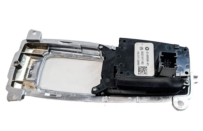 Thumbnail 7: 2010 BMW X6 (E71) ELECTRONIC EMERGENCY PARK PARKING BRAKE SWITCH w/TRIM