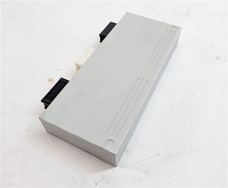 Thumbnail 4: 08-14 BMW X6 X6M (E71) REAR TRUNK LIFT HATCH GATE DOOR LIFTGATE CONTROL MODULE