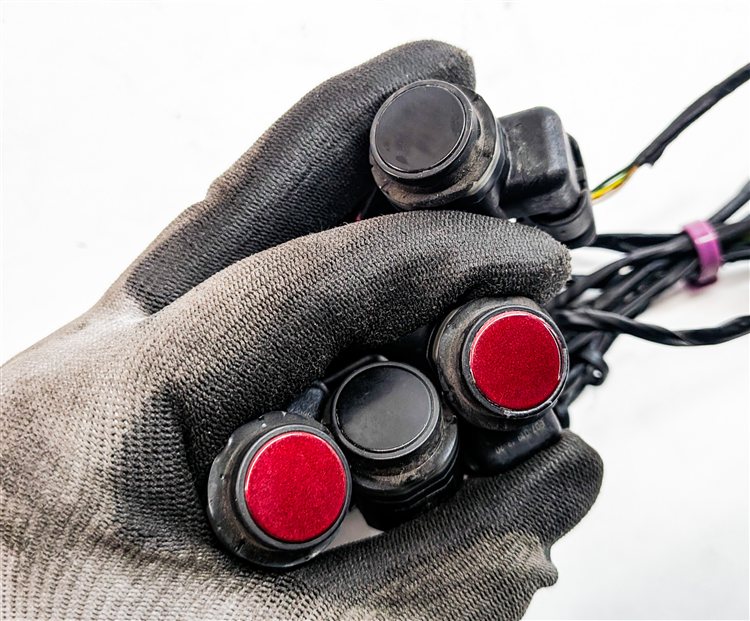 Thumbnail 5: 2010 BMW X6 (E71) REAR PARK ASSIST PDC DISTANCE CONTROL WIRE SENSOR SET/4 (Red)