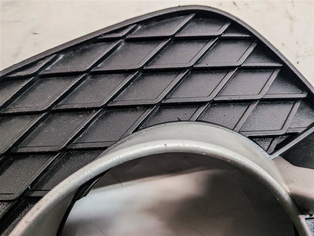 Thumbnail 11: 10 BMW X6 (E71) FRONT RIGHT PASSENGER LOWER BUMPER FOG LIGHT FOGLIGHT LAMP TRIM