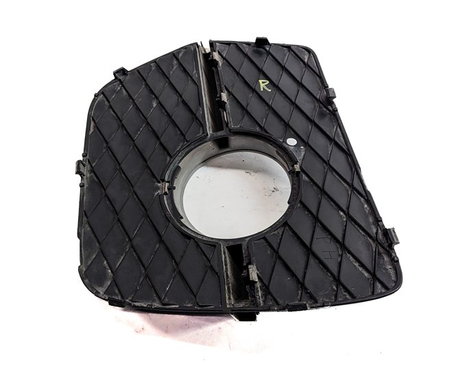 Thumbnail 6: 10 BMW X6 (E71) FRONT RIGHT PASSENGER LOWER BUMPER FOG LIGHT FOGLIGHT LAMP TRIM