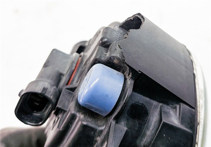 Thumbnail 9: 2008-2012 BMW X6 (E71 E72) RIGHT FRONT PASSENGER FOGLIGHT FOG LIGHT LAMP