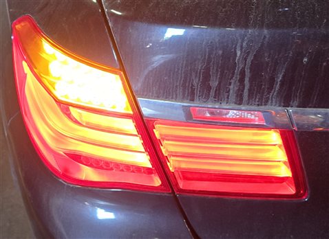 Thumbnail 2: 2009-2012 BMW 7 SERIES (F01) LEFT DRIVER REAR OUTER TAILLIGHT BRAKE LIGHT LAMP