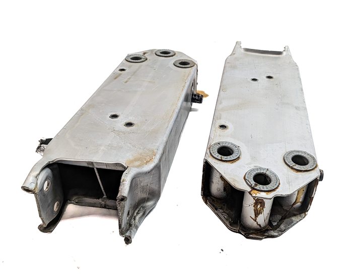 Thumbnail 5: BMW 7 SERIES (F01) FRONT LEFT & RIGHT BUMPER IMPACT REINFORCEMENT BRACKET SET/2