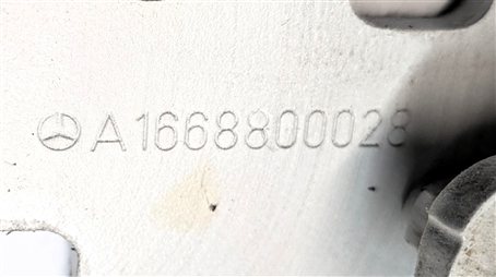 Thumbnail 8: 12-19 MERCEDES GL ML (W166 X166) FRONT LEFT & RIGHT HOOD HINGE SET (White)