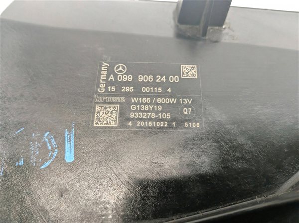 Thumbnail 8: 2012-2019 MERCEDES GL GLE GLS ML (W166 X166) 600w RADIATOR COOLING FAN ASSEMBLY