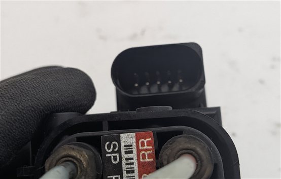 Thumbnail 7: 2016 MERCEDES GL450 (X166) AIRMATIC AIR SUSPENSION CONTROL VALVE BLOCK