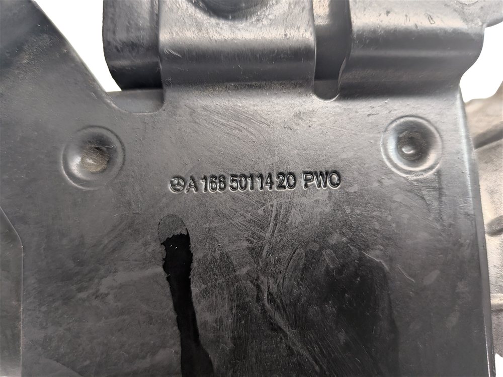 Thumbnail 7: 2016 MERCEDES GL450 (X166) 3.0L (276.821) ENGINE AUXILIARY WATER COOLANT PUMP