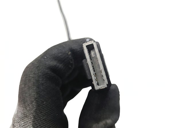 Thumbnail 5: 2016 MERCEDES GL450 (X166) APPLE iPOD MEDIA INTERFACE WIRE CABLE