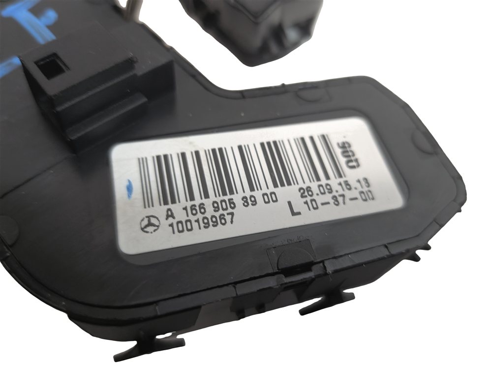 Thumbnail 8: 12-18 CLA G GL ML C117 W166 W242 W463 X166 FRONT LEFT DRIVER MEMORY SEAT SWITCH