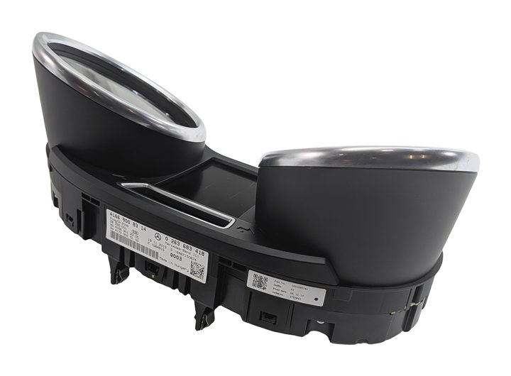 Thumbnail 6: 15-16 MERCEDES GL450 GL550 (X166) SPEEDOMETER INSTRUMENT GAUGE CLUSTER (129k)