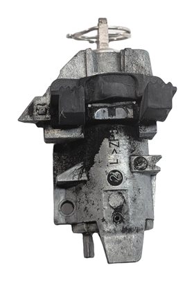 Thumbnail 7: 2016 MERCEDES GL450 (X166) FRONT LEFT DRIVER DOOR HANDLE LOCK CYLINDER w/KEY