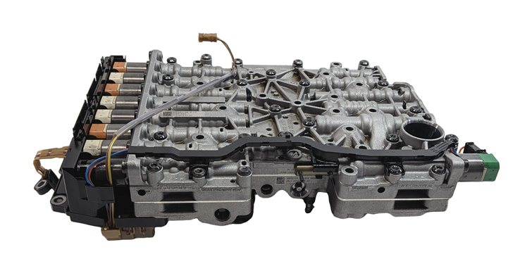Thumbnail 4: 13-16 RANGE ROVER SPORT LR4 (L405 L419 L494) 8HP70 AUTO TRANSMISSION VALVE BODY