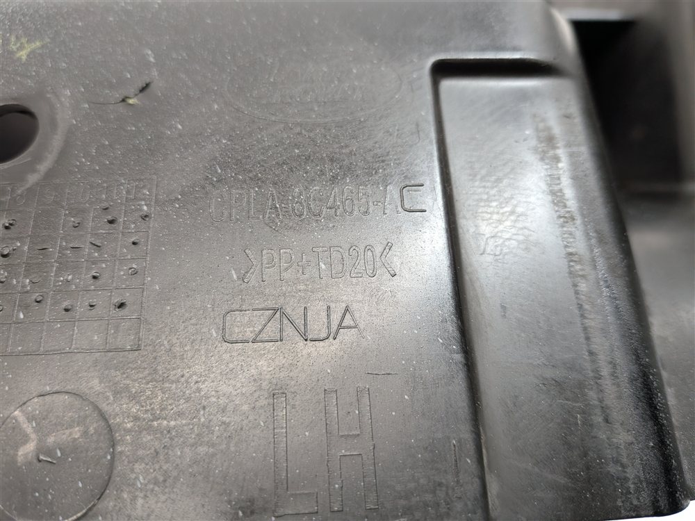 Thumbnail 7: 2014 RANGE ROVER (L405) 5.0L SUPER (508PS / AJ133S) LEFT RADIATOR COOLING SHROUD