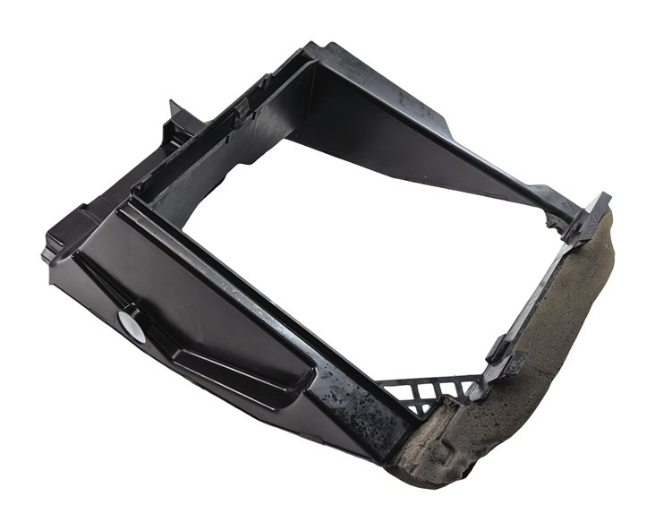 Thumbnail 5: 2014 RANGE ROVER (L405) 5.0L SUPER (508PS/AJ133S) RIGHT RADIATOR COOLING SHROUD