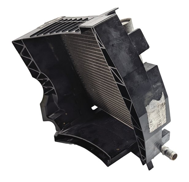 Thumbnail 5: 13-20 ROVER SPORT DISCOVERY (L405 L462 L494) RIGHT AUXILIARY RADIATOR & BRACKET