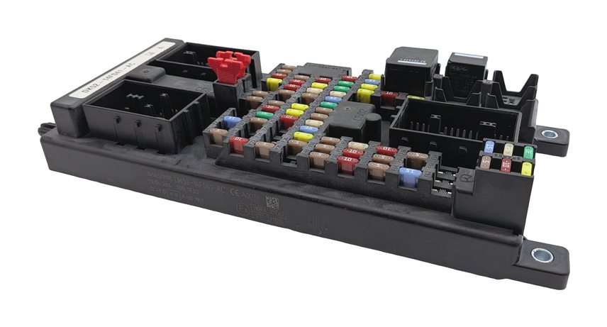 Thumbnail 4: 2014 RANGE ROVER (L405) 5.0L SUPER (508PS / AJ133S) FUSE RELAY BOX PANEL