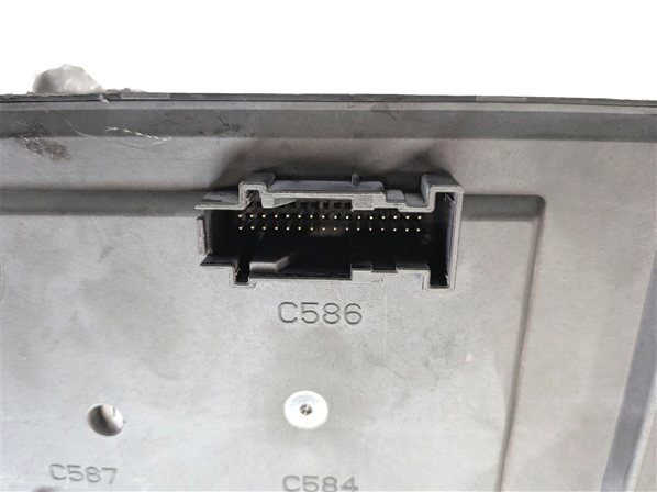 Thumbnail 7: 2014 RANGE ROVER (L405) 5.0L SUPER (508PS / AJ133S) FUSE RELAY BOX PANEL