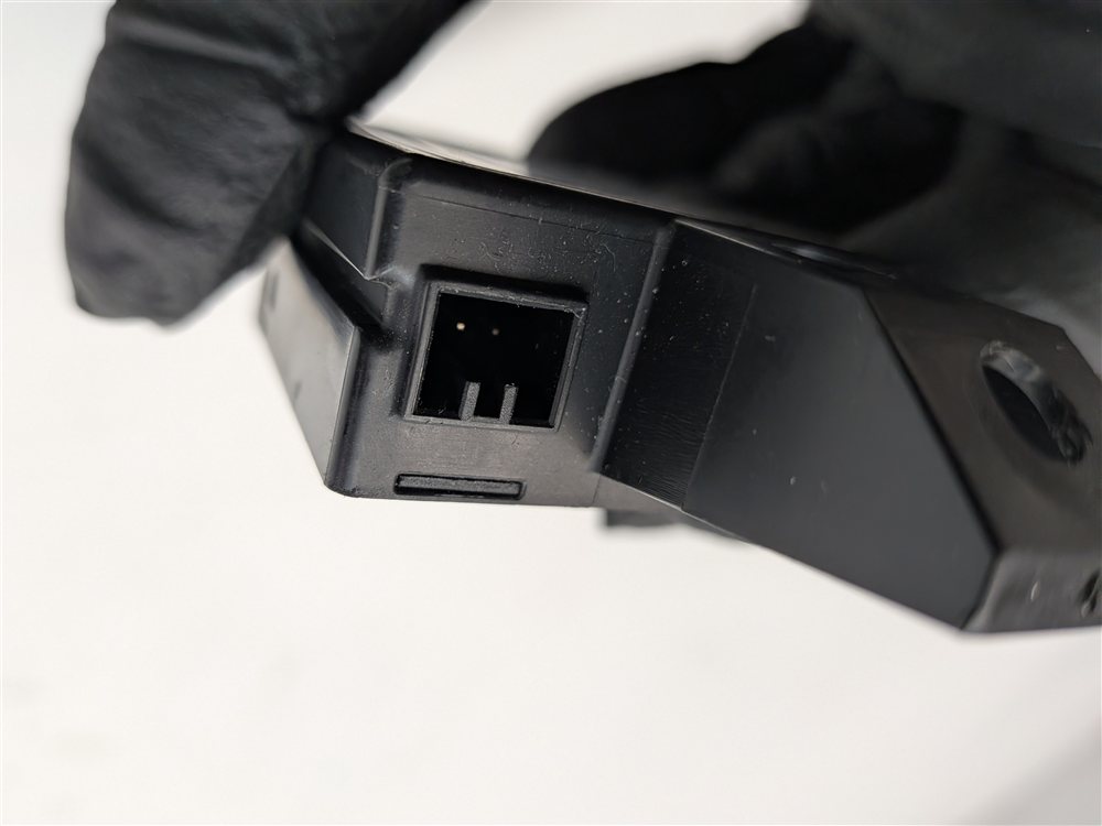 Thumbnail 5: 2014 RANGE ROVER (L405) KEYLESS ENTRY ANTENNA CONTROL MODULE