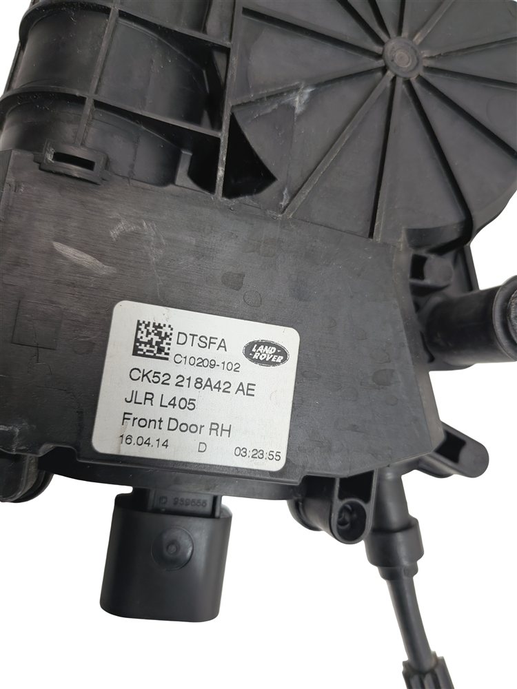 Thumbnail 7: 2014-2016 RANGE ROVER (L405) FRONT RIGHT PASSENGER DOOR LOCK LATCH ACTUATOR