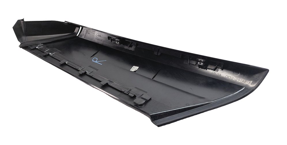 Thumbnail 5: 2014 RANGE ROVER (L405) REAR RIGHT D PILLAR TRIM PANEL MOULDING