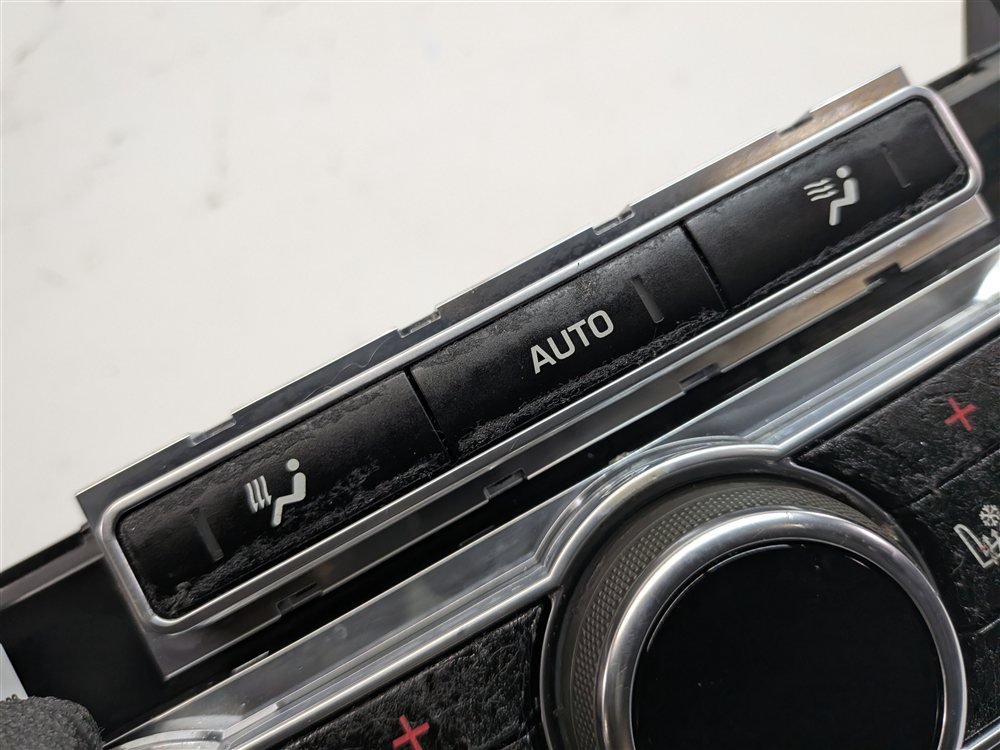 Thumbnail 11: 14-15 RANGE ROVER SPORT (L494) REAR HEATER AC TEMPERATURE CONTROL (HEATED SEATS)