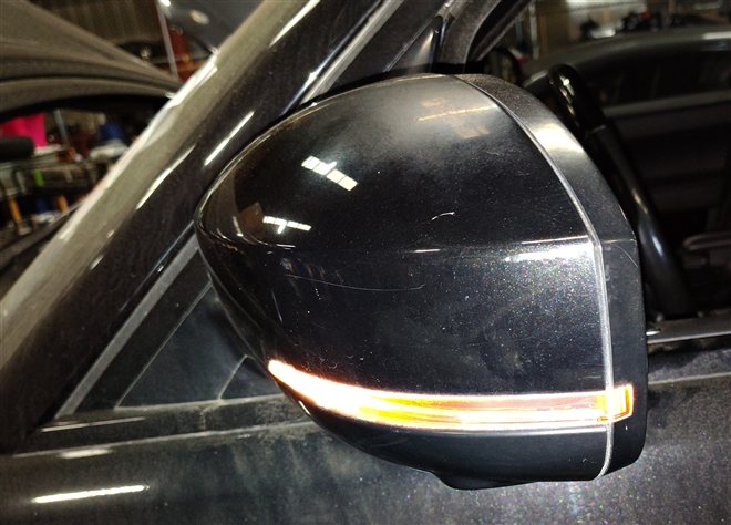 Thumbnail 2: 14-17 RANGE ROVER L405 LEFT DRIVER AUTODIM BLIND SPOT CAMERA DOOR MIRROR (Black)