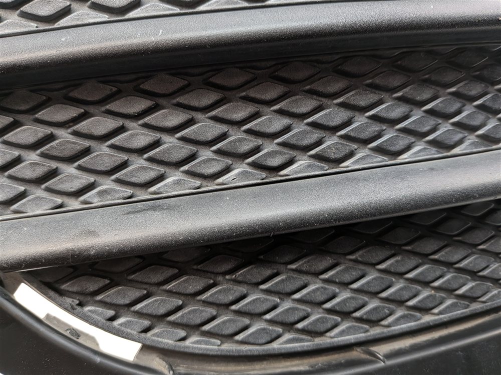 Thumbnail 12: 11-14 PORSCHE CAYENNE S 958 RIGHT FRONT PASSENGER BUMPER GRILLE TRIM (Umber)