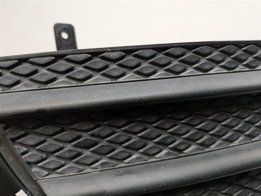 Thumbnail 13: 11-14 PORSCHE CAYENNE S 958 RIGHT FRONT PASSENGER BUMPER GRILLE TRIM (Umber)