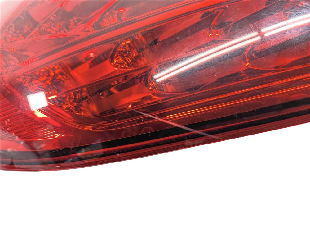 Thumbnail 8: 2011-2014 PORSCHE CAYENNE (958) LEFT DRIVER OUTER TAILLIGHT BRAKE LIGHT LAMP