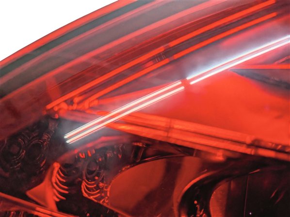 Thumbnail 9: 2011-2014 PORSCHE CAYENNE (958) RIGHT PASSENGER OUTER TAILLIGHT BRAKE LIGHT LAMP