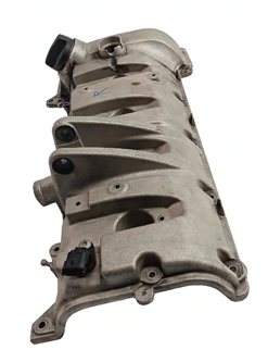 Thumbnail 2: 2010-2018 PORSCHE CAYENNE PANAMERA (958 970 G1) 4.8L V8 ENGINE RIGHT VALVE COVER