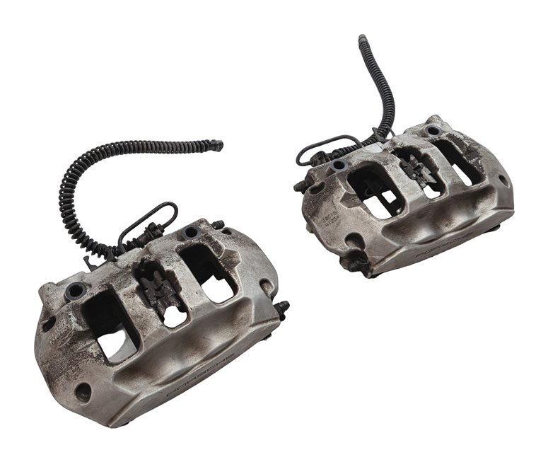 11-18 PORSCHE CAYENNE (958) REAR LEFT & RIGHT BRAKE CALIPER SET (SILVER BREMBO)