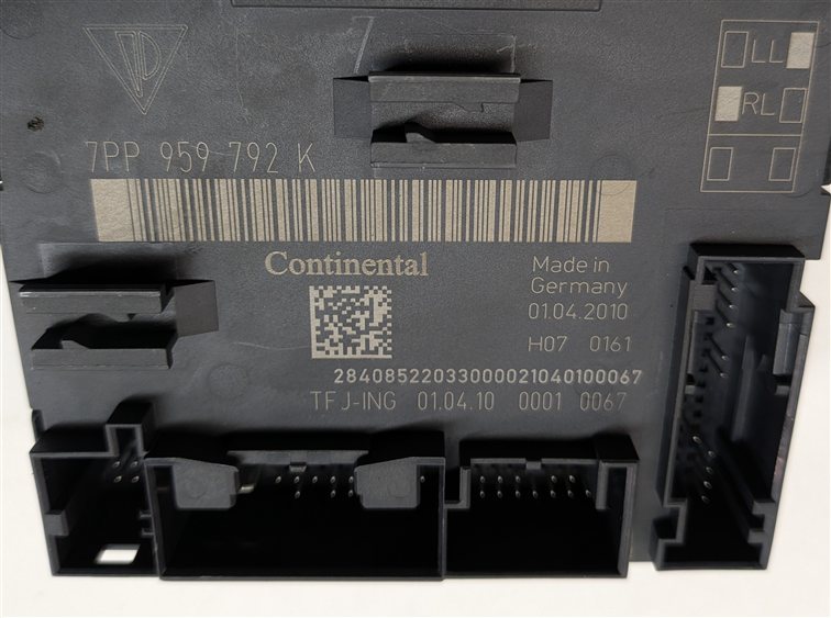 Thumbnail 6: 2011 PORSCHE CAYENNE (958) FRONT RIGHT PASSENGER DOOR CONTROL MODULE