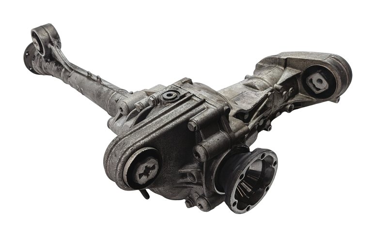 11-14 PORSCHE CAYENNE (958) 4.8L FRONT DIFFERENTIAL GEAR CARRIER (3.09 RATIO)