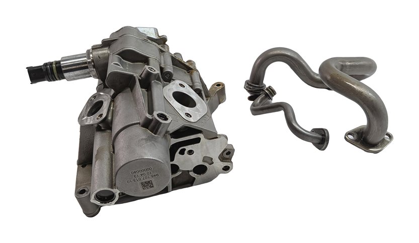 Thumbnail 2: 2011 PORSCHE CAYENNE (958) 4.8L (M48.02) NON - TURBO ENGINE MOTOR OIL FLUID PUMP