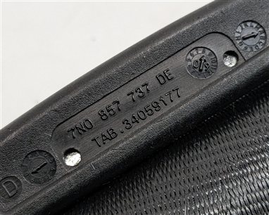 Thumbnail 8: 2011 PORSCHE CAYENNE (958) REAR LEFT SEAT SEATBELT BELT RETRACTOR (Black)