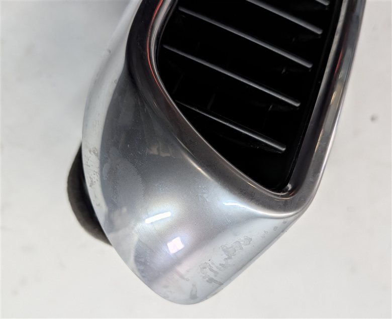 Thumbnail 8: 2011 PORSCHE CAYENNE (958) FRONT CENTER RIGHT DASH HEAT AIR AC HVAC VENT (Black)