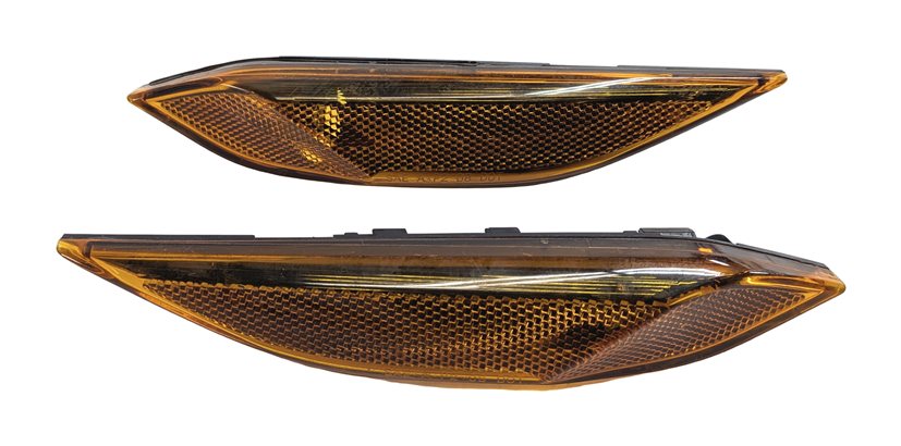Thumbnail 2: 2011 PORSCHE CAYENNE 958 FRONT LEFT & RIGHT SIDE FENDER MARKER LIGHT LAMP SET/2