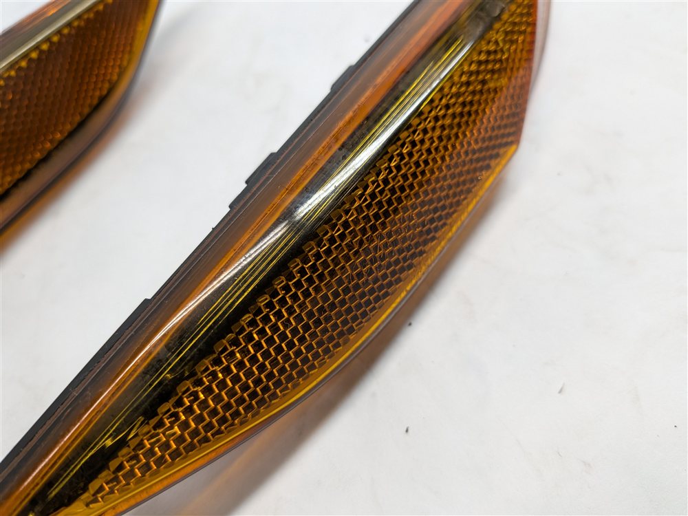 Thumbnail 9: 2011 PORSCHE CAYENNE 958 FRONT LEFT & RIGHT SIDE FENDER MARKER LIGHT LAMP SET/2