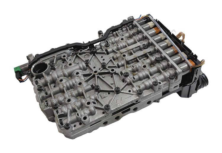 Thumbnail 5: 2013-2014 BMW X1 (E84) 2.0L RWD 8HP45Z AT AUTO AUTOMATIC TRANSMISSION VALVE BODY